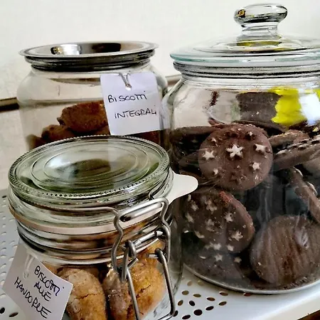 酒店 Iride & Rooms- Ideale Per Famiglie E Coppie 2*