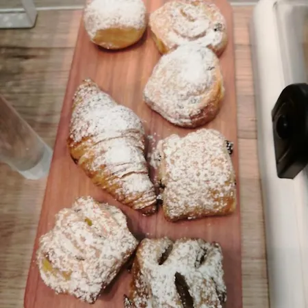Iride Suite&breakfast- Ideale Per Famiglie E Coppie Riccione