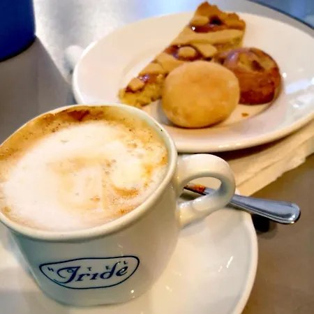 Iride & Rooms- Ideale Per Famiglie E Coppie 酒店 2*