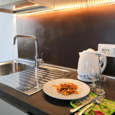 酒店 Iride & Rooms- Ideale Per Famiglie E Coppie