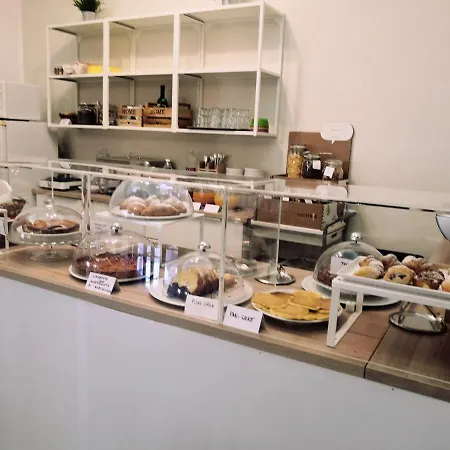 Iride & Rooms- Ideale Per Famiglie E Coppie 酒店