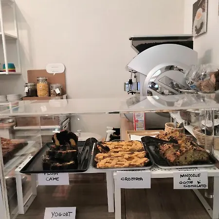 Hotell Iride & Breakfast- Ideale Per Famiglie E Coppie