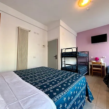 Iride & Rooms- Ideale Per Famiglie E Coppie