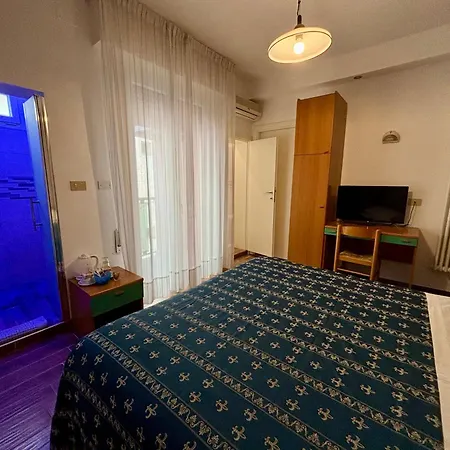 Iride & Rooms- Ideale Per Famiglie E Coppie