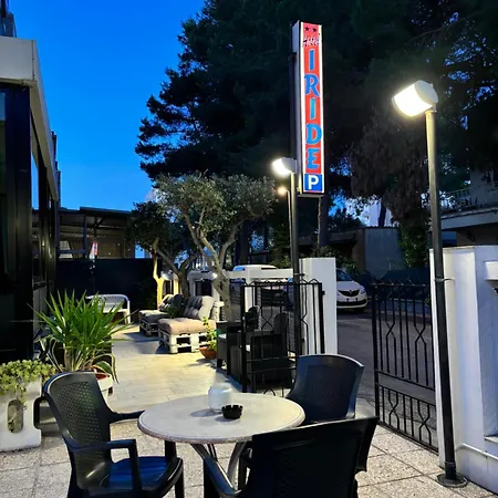 Iride Suite&breakfast- Ideale Per Famiglie E Coppie 2* Riccione