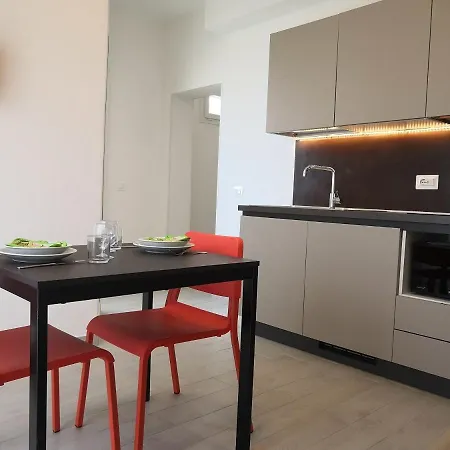 Iride Suite&breakfast- Ideale Per Famiglie E Coppie Riccione