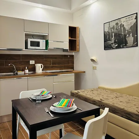 Iride & Rooms- Ideale Per Famiglie E Coppie فندق ريتشيوني