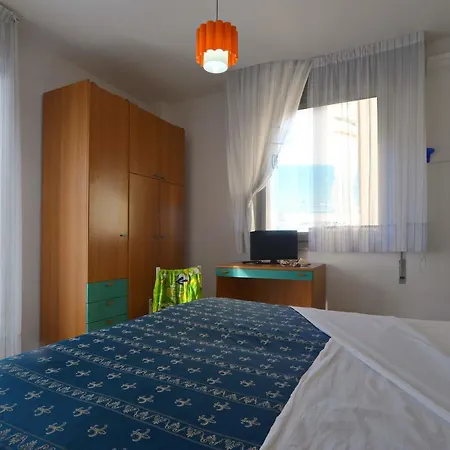 Iride & Rooms- Ideale Per Famiglie E Coppie 2* Riccione