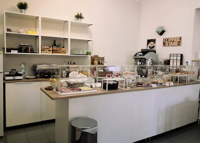 Iride & Rooms- Ideale Per Famiglie E Coppie Hotel 2*