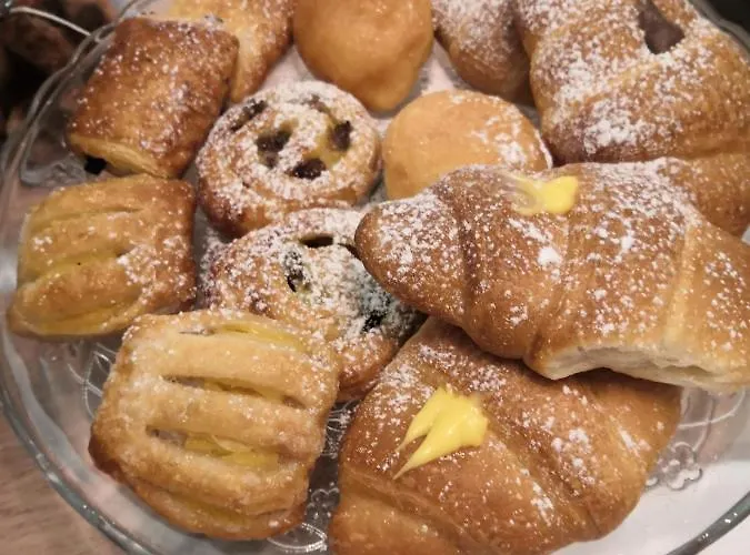 Hotel Iride & Rooms- Ideale Per Famiglie E Coppie 2*