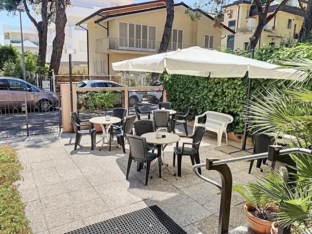 Hotel Iride & Rooms- Ideale Per Famiglie E Coppie