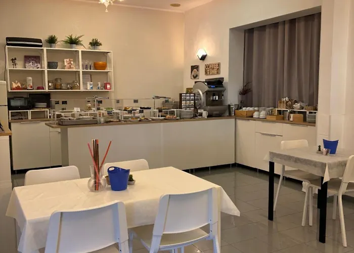 Hotel Iride & Rooms- Ideale Per Famiglie E Coppie 2*