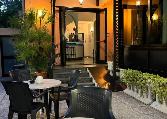 Hotel Iride & Rooms- Ideale Per Famiglie E Coppie